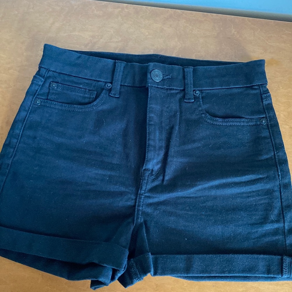 American eagle high rise black shorts